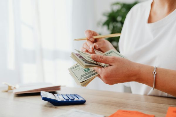 Unlock Steady Cash Flow with REIT Investments