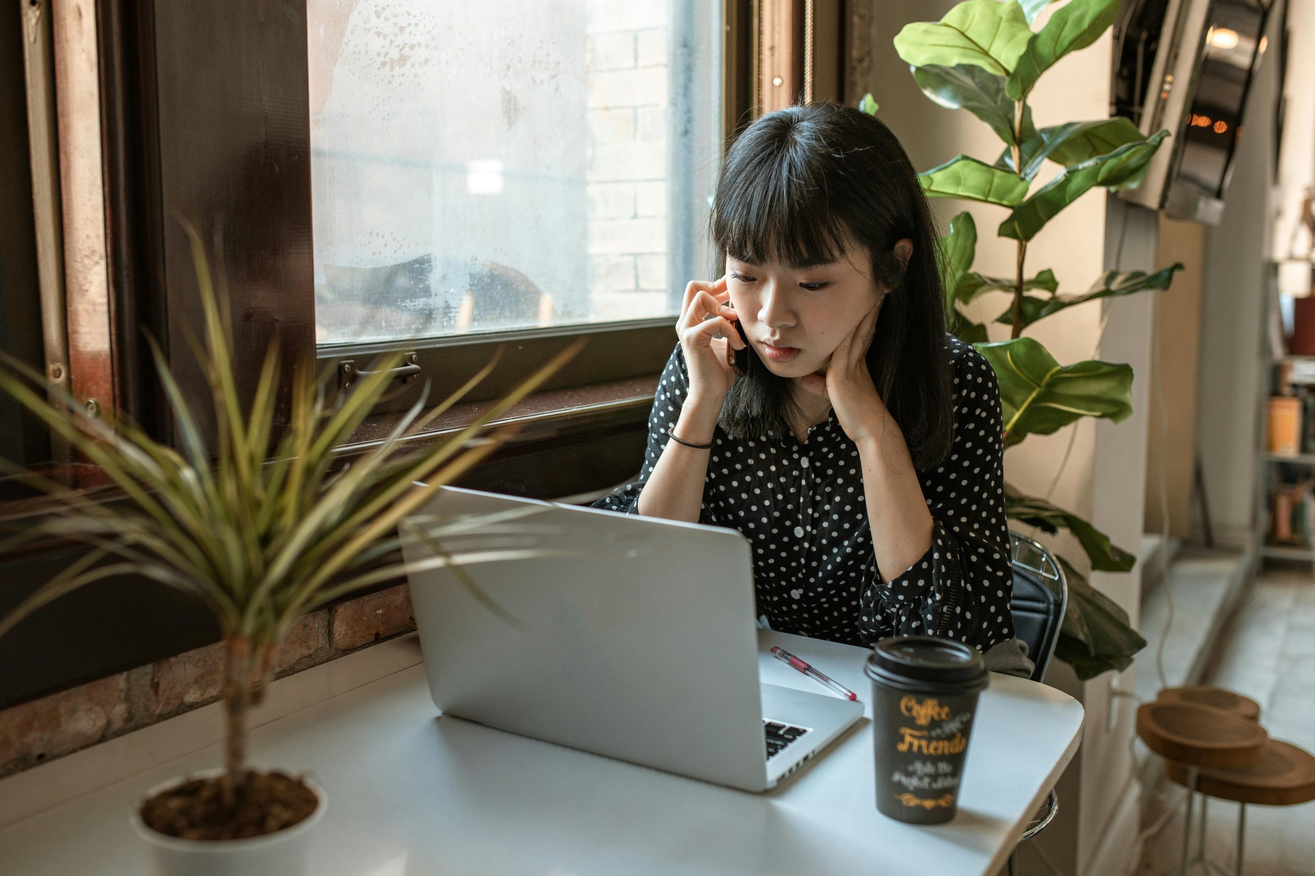 Smart Money Moves for Navigating Your Thirties