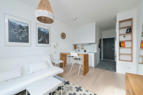 Smart Furniture Arrangement Tips to Maximize Small Spaces