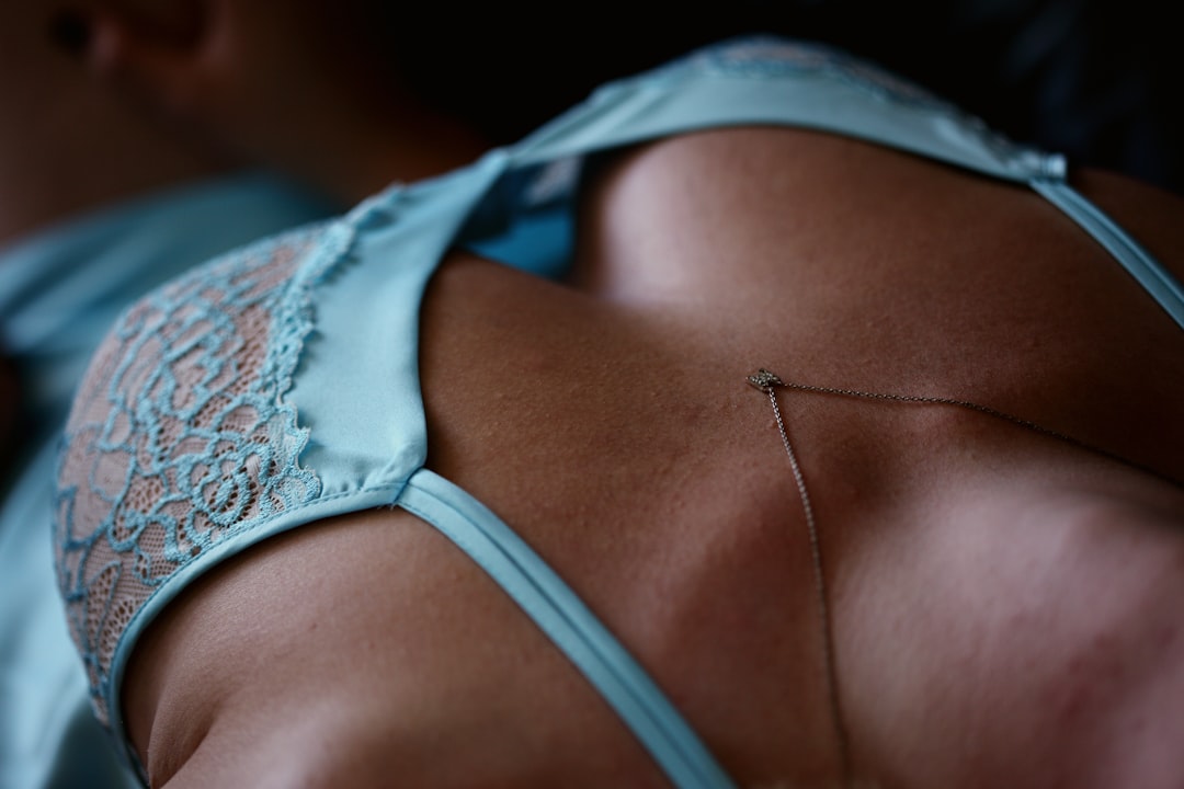 Master the Art of Necklace Layering for Effortless Elegance