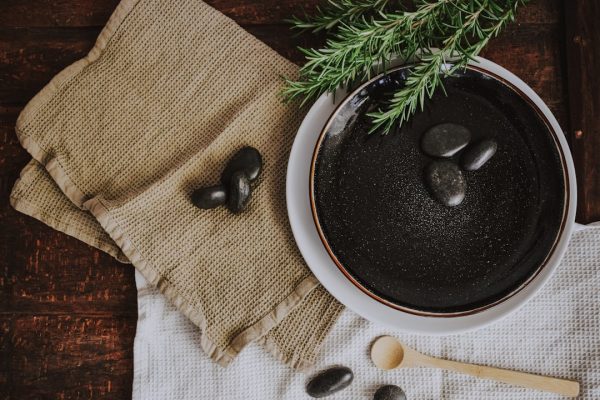 Unwind Naturally With The Best Essential Oils For