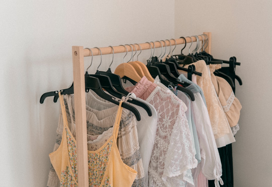 How to Select the Perfect Curtains and Drapes for Your Home
